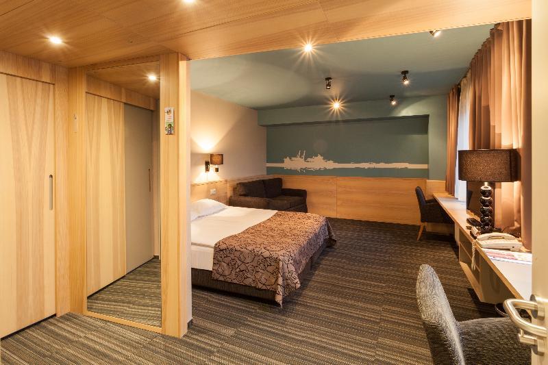 Rija Port Hotel รีกา ภายนอก รูปภาพ